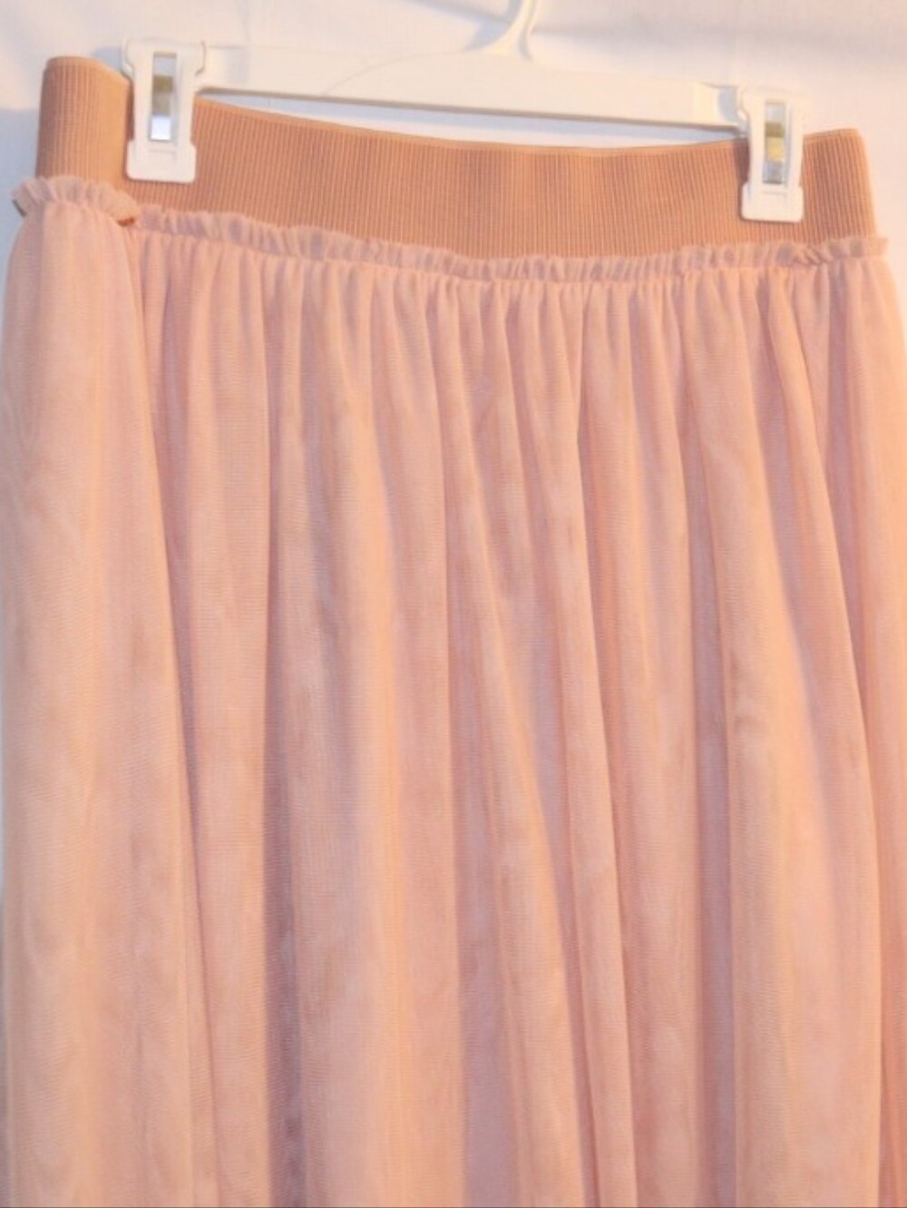H & M  Powder pink, Solid-maxi Skirt Size M - Picture 9 of 12
